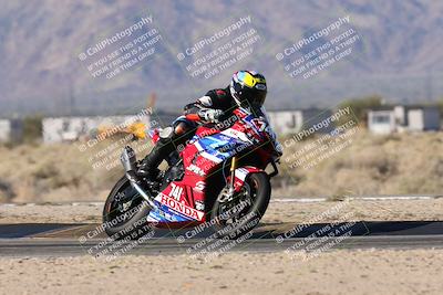 media/Dec-07-2025-CVMA (Sun) [[3e7d2de5dc]]/Race 1-Formula Superbike-Supersport Open (Holeshot)/
